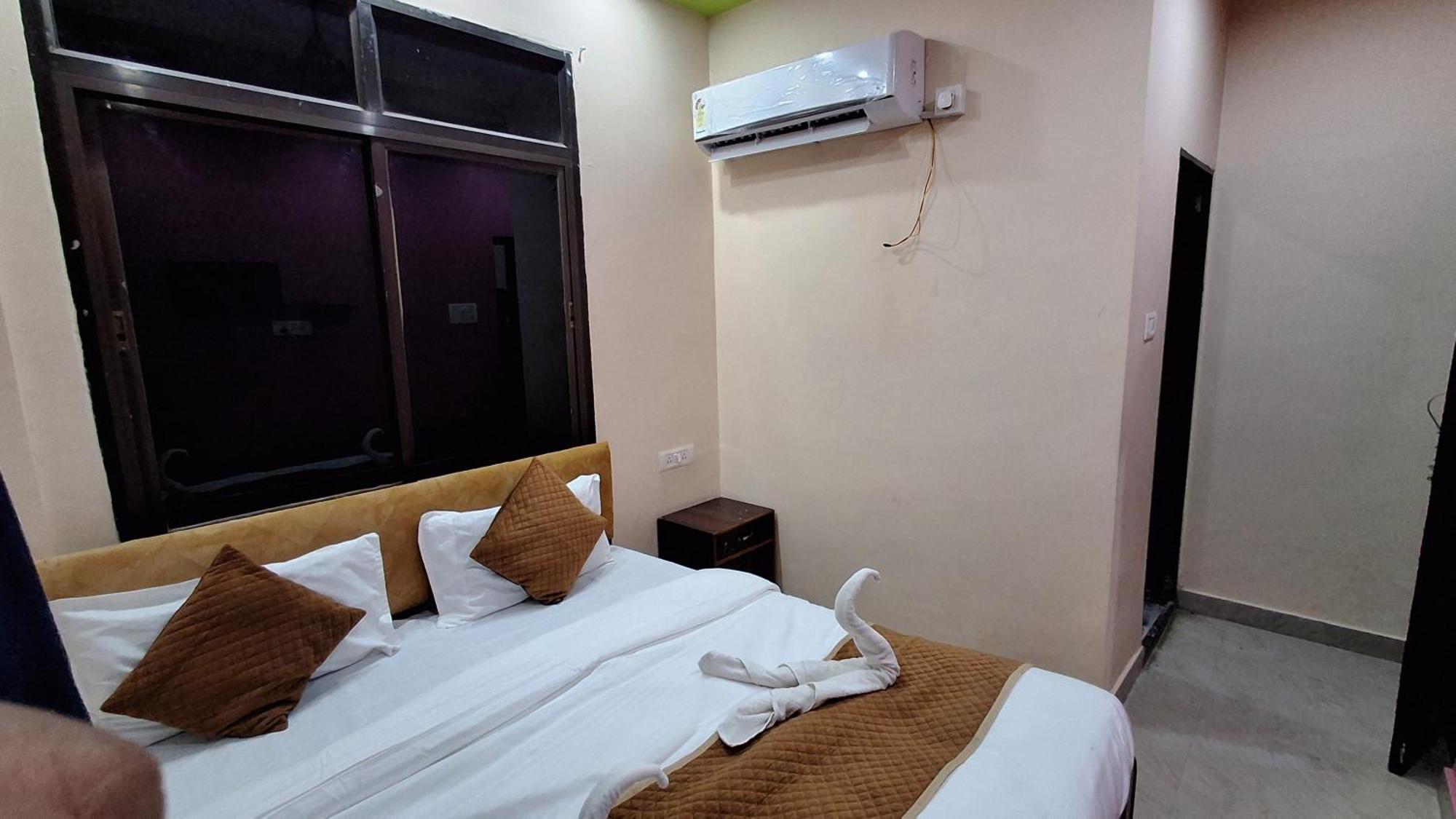 Shree Balaji Paying Guest House Benares Buitenkant foto